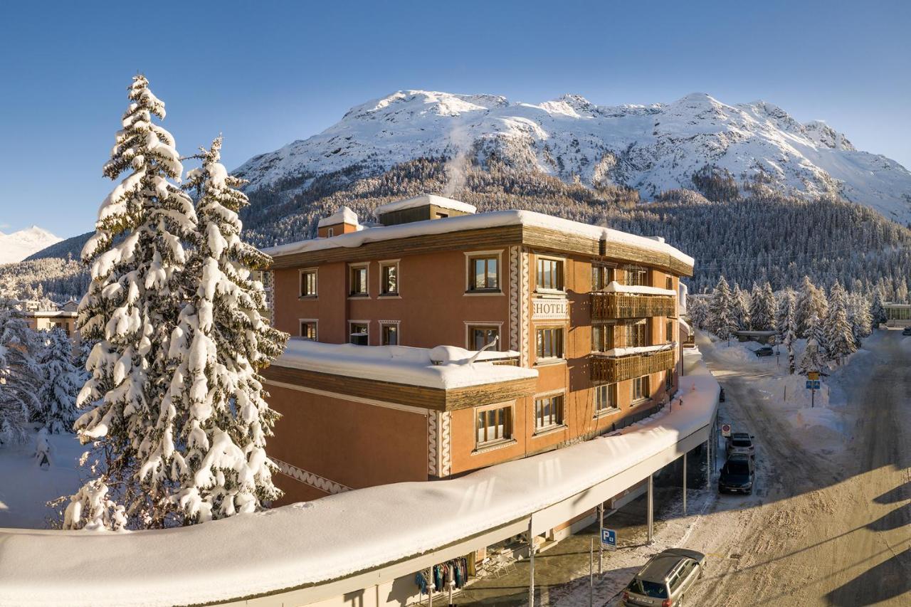 Hotel Corvatsch - Web Check-In 圣莫里茨 外观 照片