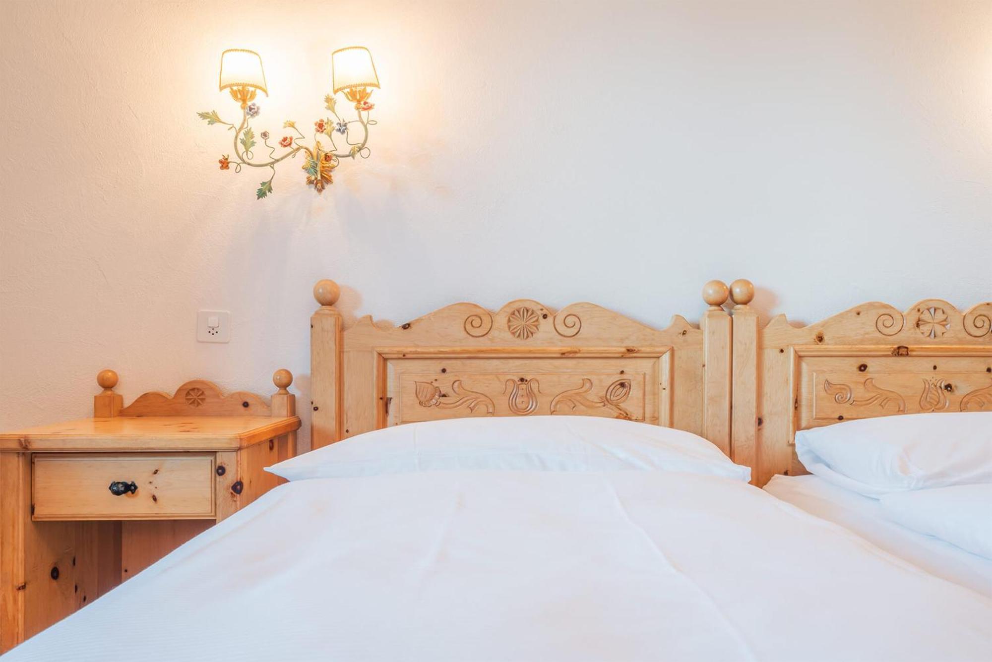 Hotel Corvatsch - Web Check-In 圣莫里茨 外观 照片